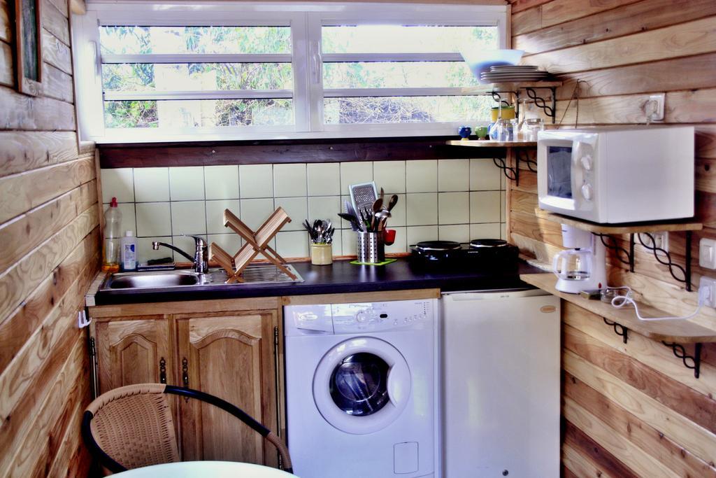 Cazadodo Villa L'Etang-Sale ภายนอก รูปภาพ